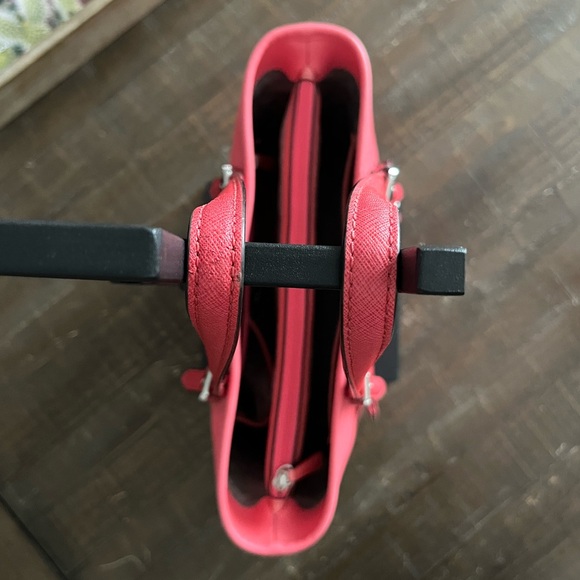 Michael Kors pink tote - Picture 12 of 12